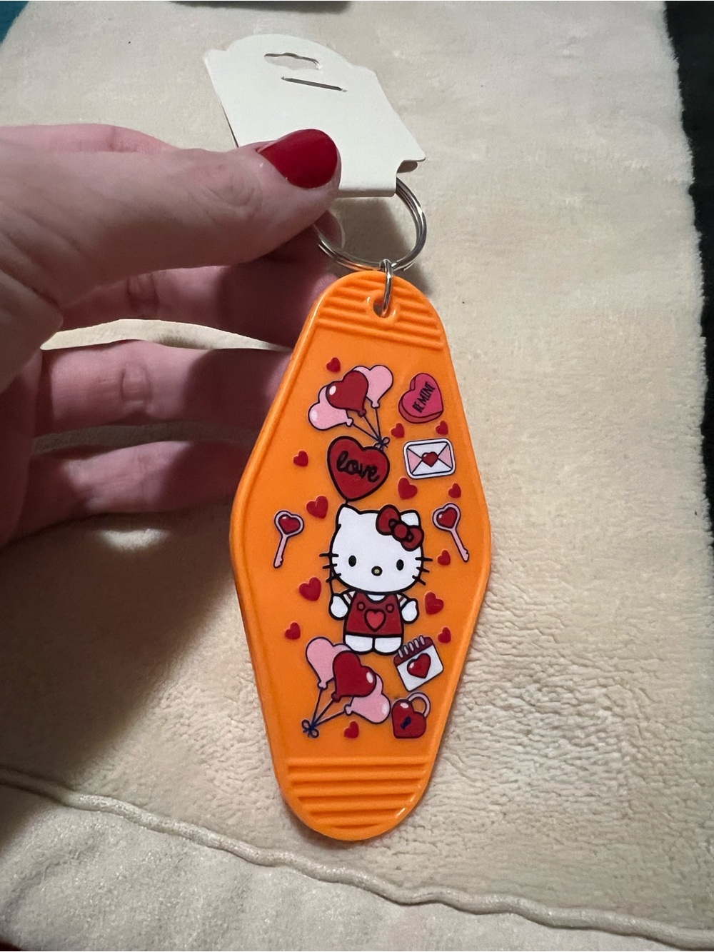 Hello Kitty Keychain 🎀 - Picture 2 of 4